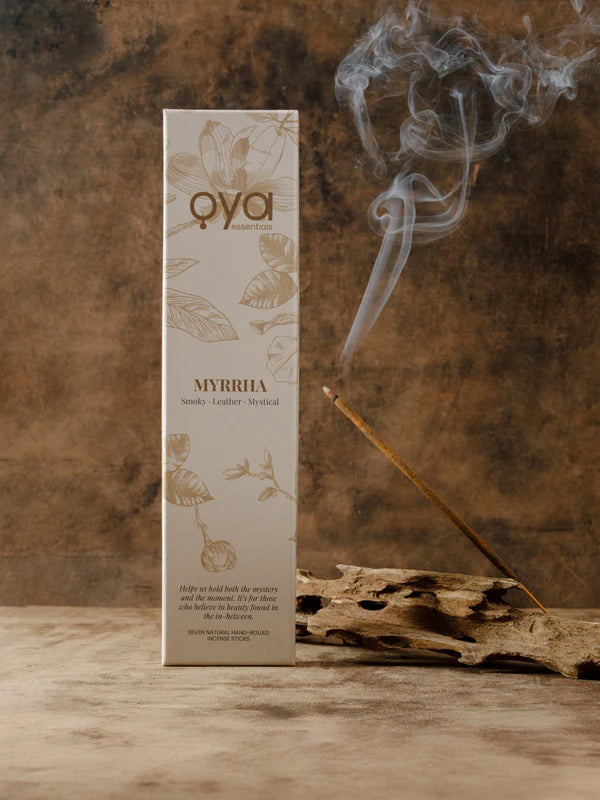 Betisoare parfumate cu oudh pielos si note intense